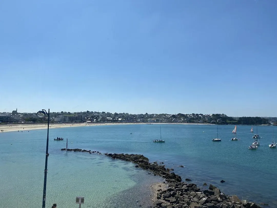 500 - T2 Avec Balcon Vue Mer Et Proche Du Port Erquy 0*,  France